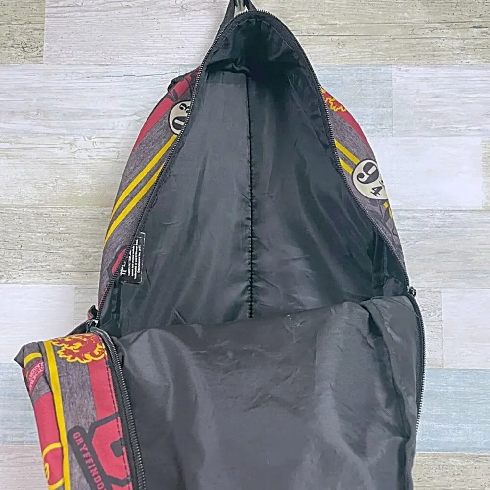 Harry Potter Backpack Hogwarts 9 3/4 School Witchcraft Red Yellow OS Unisex